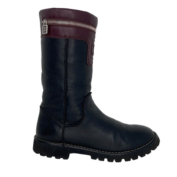 CHANEL BOOTS Black Leather Moto Engineer Italy Interlocking C Burgundy Zip 39.5 - Picture 6 of 16